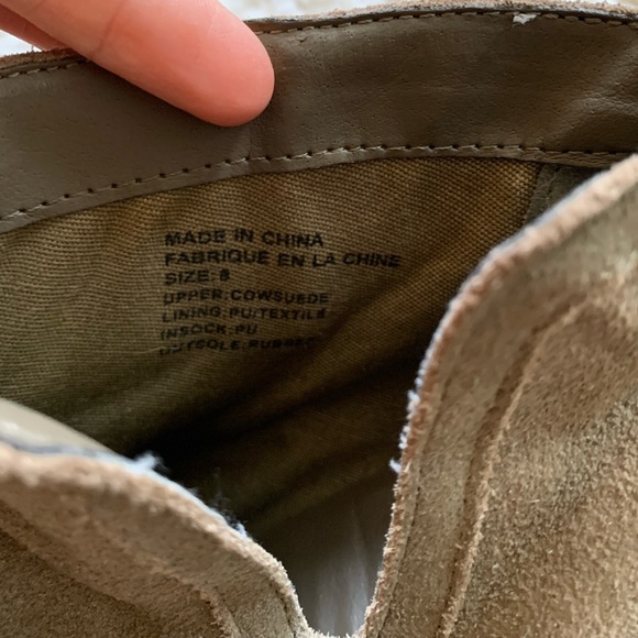 Urban Outfitters Maude Suede Ankle Boot - Picture 8 of 10